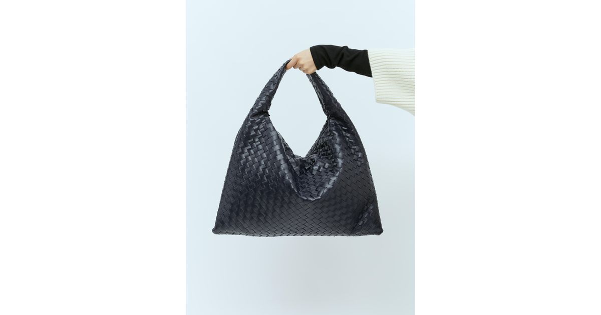 【Bottega Veneta】ラージ ホップ ショルダー バッグ Bottega Veneta® Women's Large Hop in Black. Shop online now.