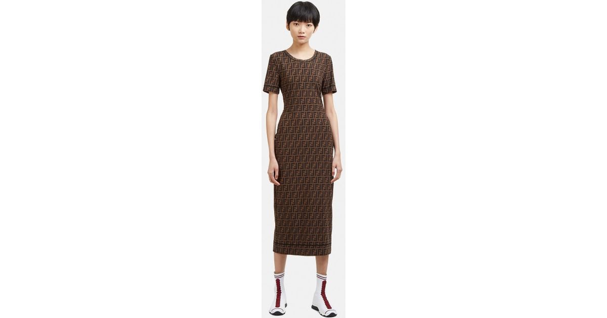 Short Sleeve Logo Print Dress In Brown 