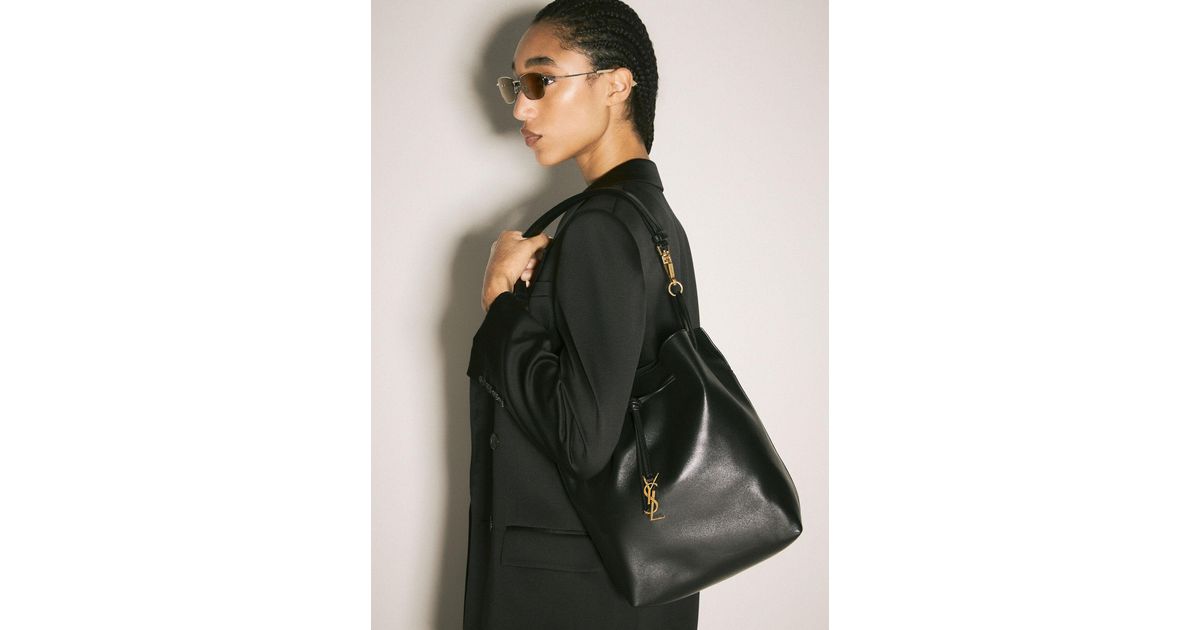 【関税&送料込】Saint Laurent Ivory Leather Pochon Shoulder Saint Laurent Official Online Store | YSL.com