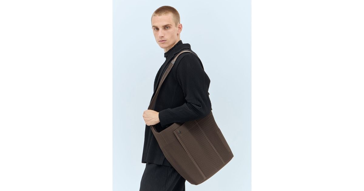 Homme Plissé Issey Miyake Utility Tote Bag in Blue for Men | Lyst UK