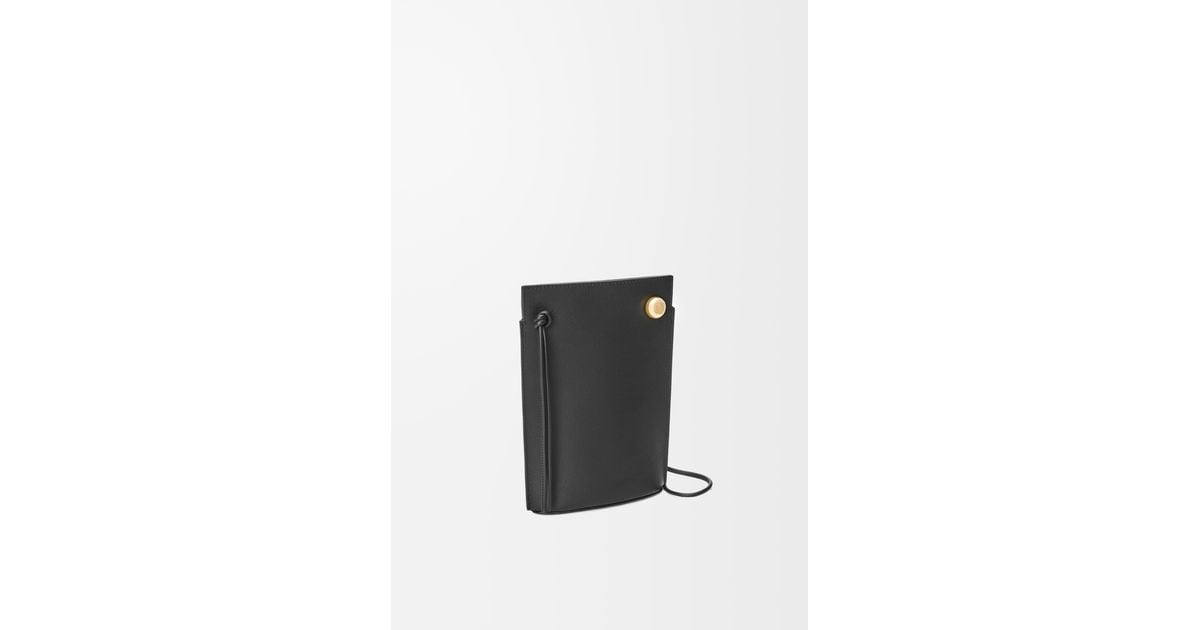 ハンドバッグ Loewe Pebble Dice black bag Pebble Dice pocket in classic calfskin Beige - LOEWE