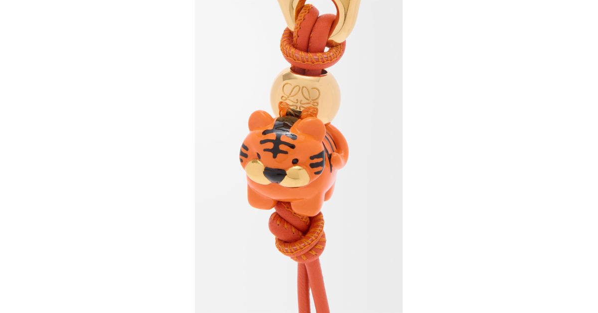 LOEWE 2025 タイガー ダイス チャーム オレンジ 限定品 loewe-Orange-Tiger-Dice-Charm.jpeg