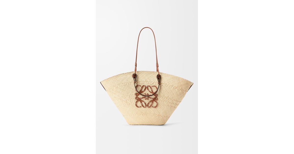 Loewe Large Anagram Basket Bag in Natural | Lyst UK