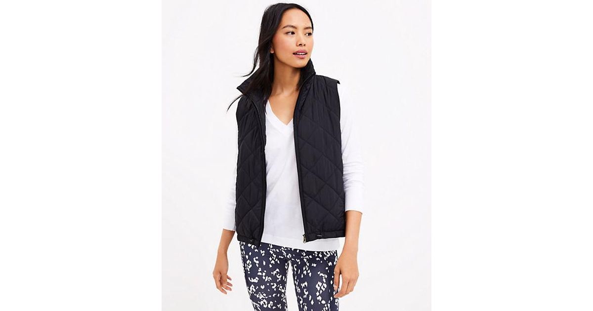 LOFT Lou \u0026 Grey Puffer Vest in Black | Lyst