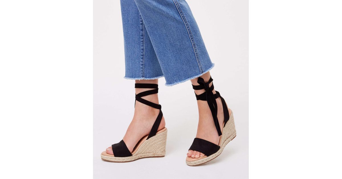 tie wedges