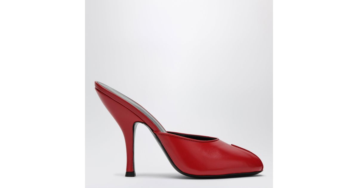 Jude Leather Date Mule in Red | Lyst