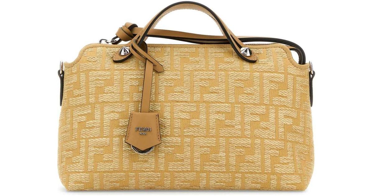 ハンドバッグ FENDI EMBROIDERED RAFFIA MEDIUM BY THE WAY HANDBAG Fendi Embroidered Raffia Medium By The Way Handbag | Grailed