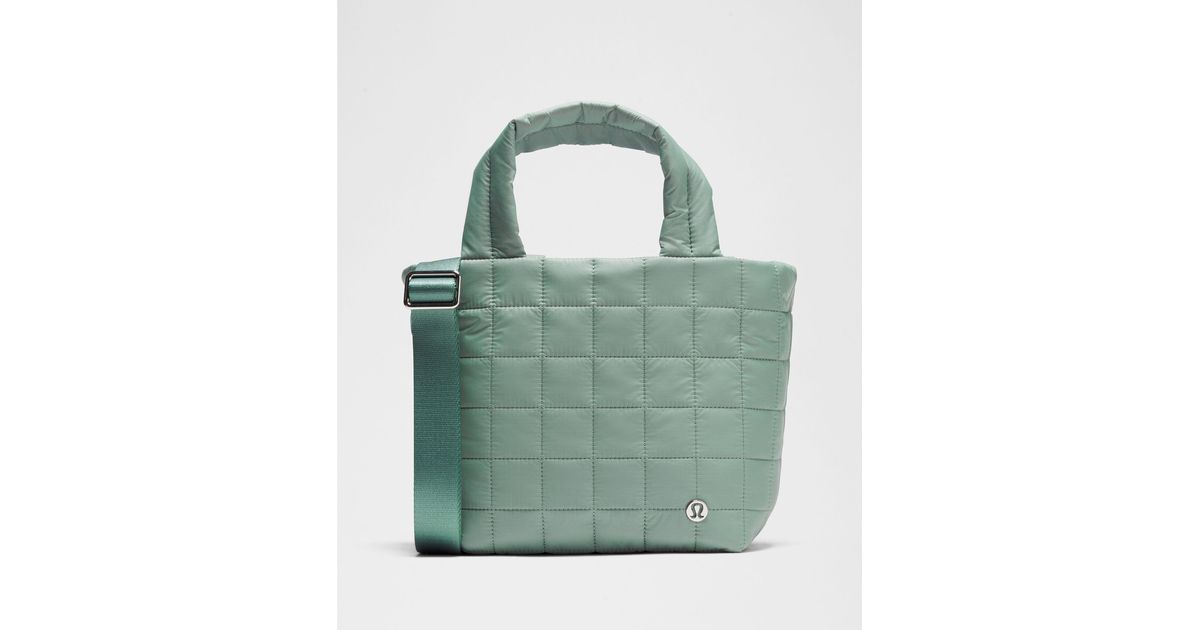 【ルルレモン】キルトバック Quilted Grid Small Tote Bag 5L Quilted Grid Small Tote Bag 5L | Women's Bags,Purses,Wallets