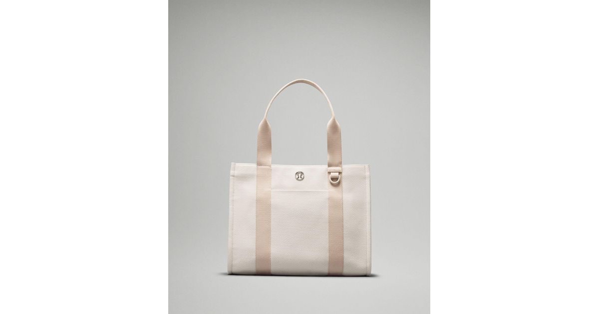 【lululemon】編み込み トート Two-Tone Canvas キャンバス 10L Two-Tone Canvas Tote Bag 10L | Women's Bags,Purses,Wallets