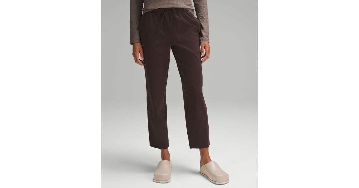 lululemon Tapered-Leg Mid-Rise Pants 7/8 Length Luxtreme in