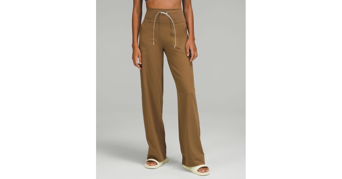 lululemon Throwback Still Pant in Natural Lyst