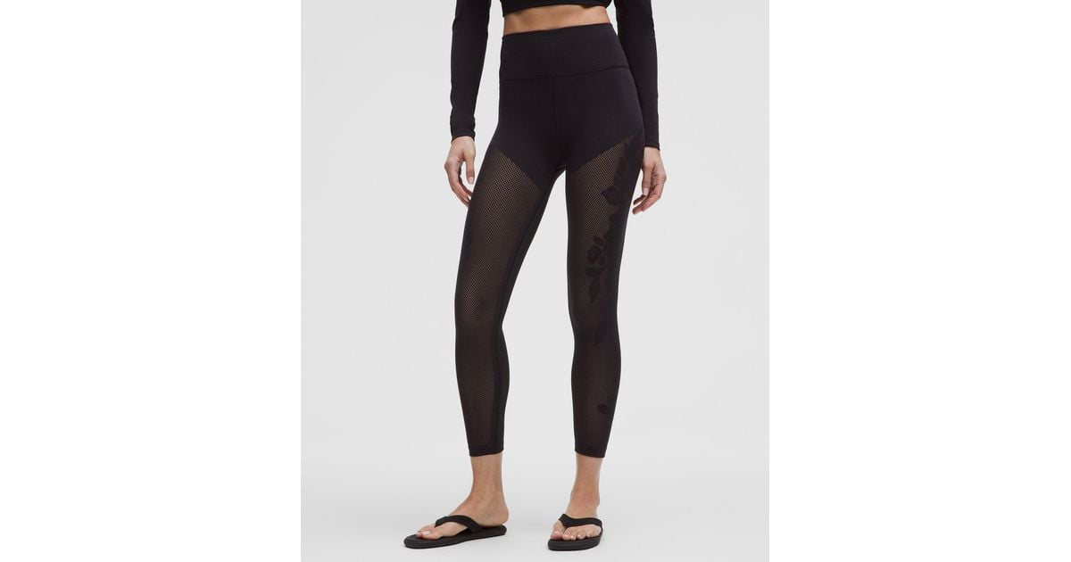 lululemon☆花柄メッシュ RevealKnit Floral ハイライズ タイツ Lululemon RevealKnit Floral High-Rise 7/8 Tight - Goodnight