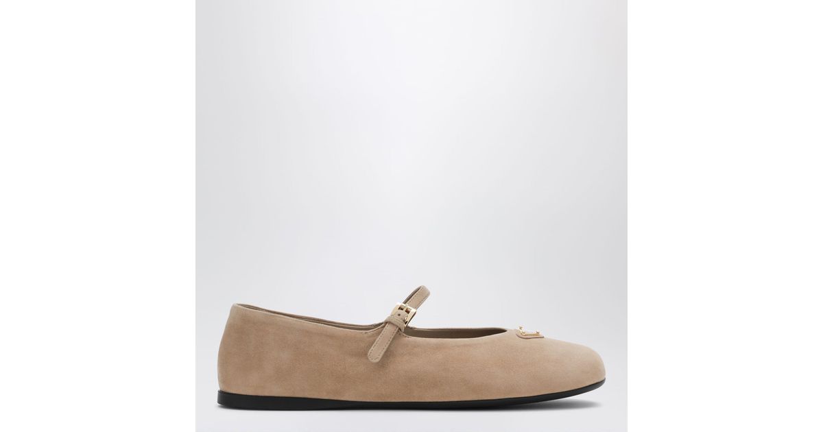 Prada Ballet Flats in Natural | Lyst
