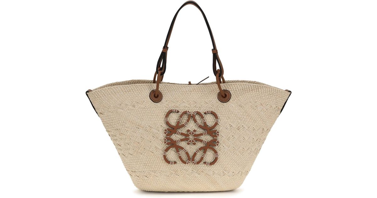 Loewe Anagram Basket Bag in Natural | Lyst