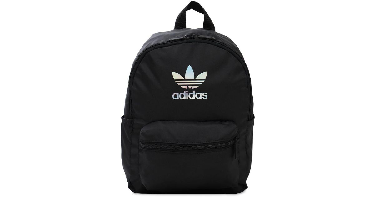adidas Originals Small Adicolor Classic 