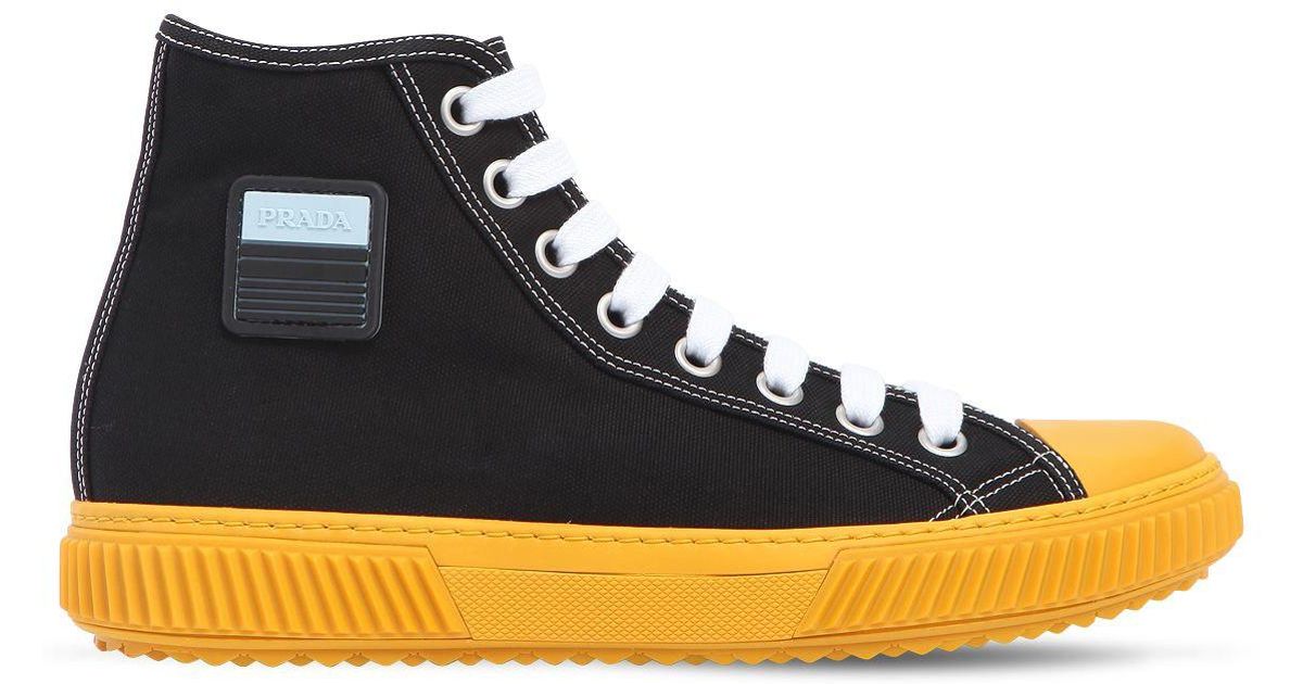 prada stratus