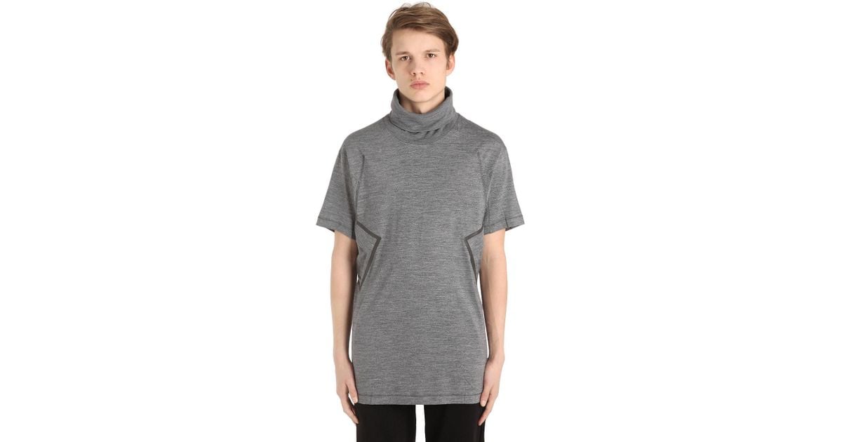 nike turtleneck short sleeve