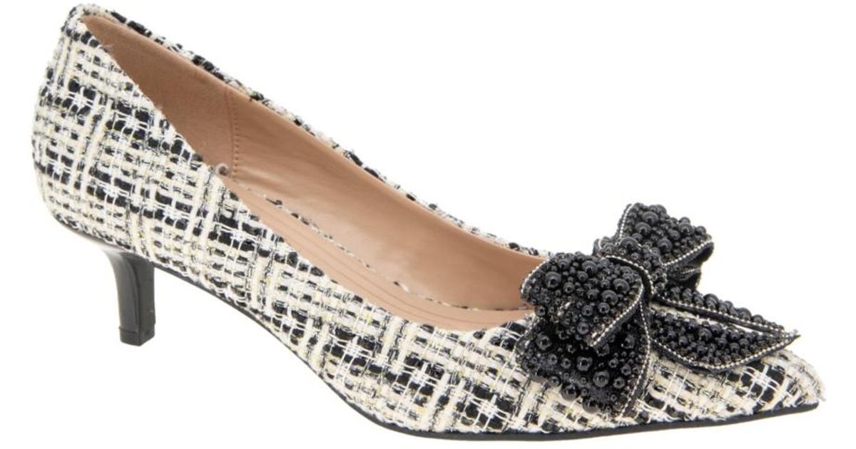 BCBGeneration Dovi Bow Kitten Heel Dress Pumps in White | Lyst