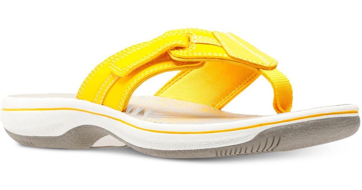 clarks yellow flip flops