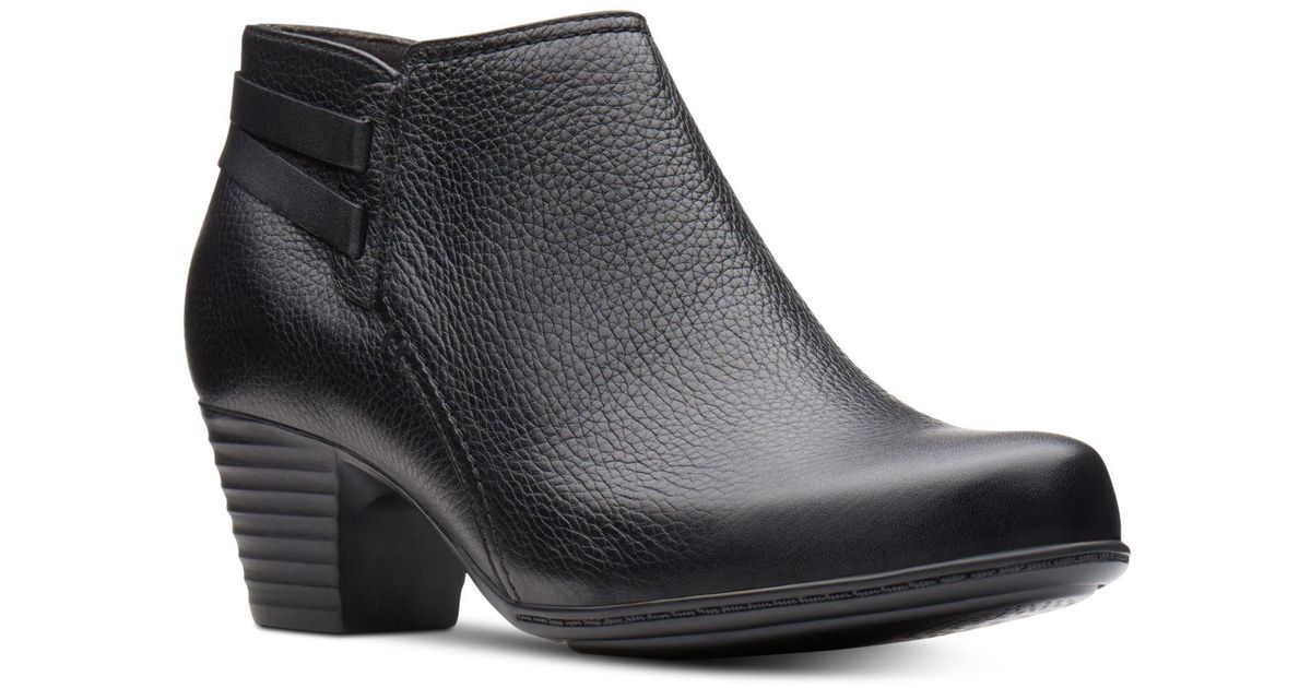 clarks women's valarie2ashly fashion boot