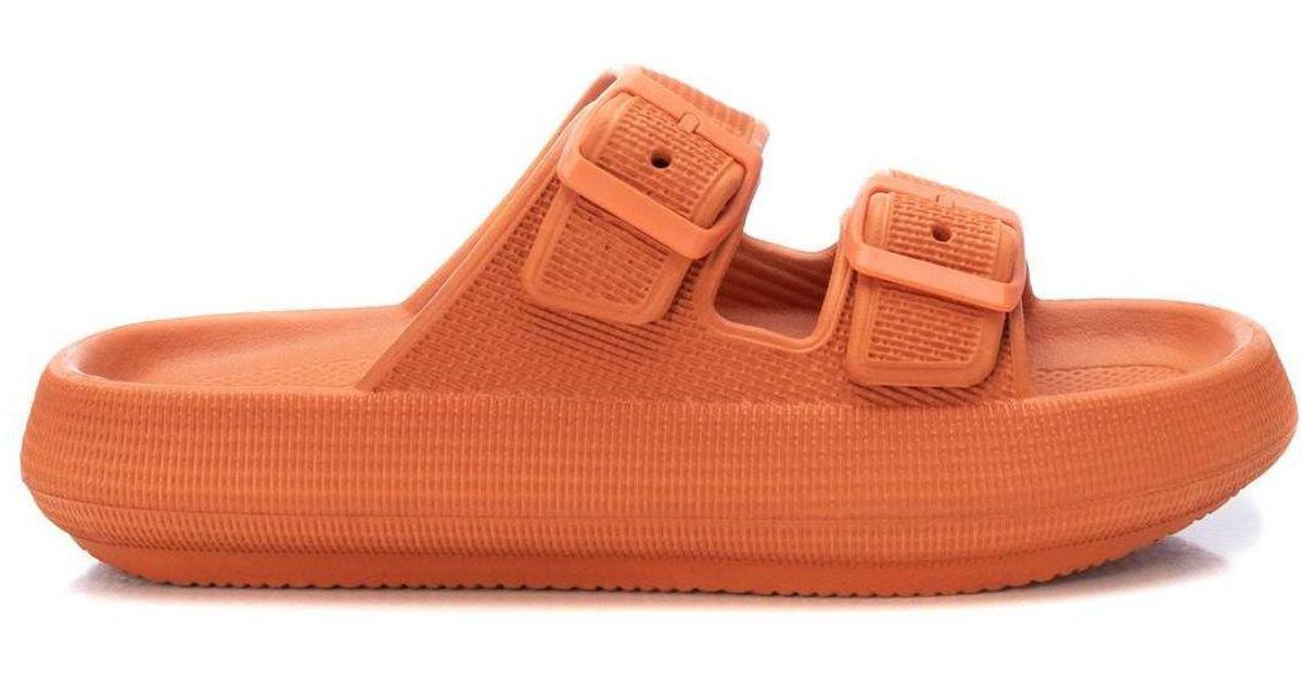 Xti Rubber Flat Sandals By , Brick in Orange Lyst