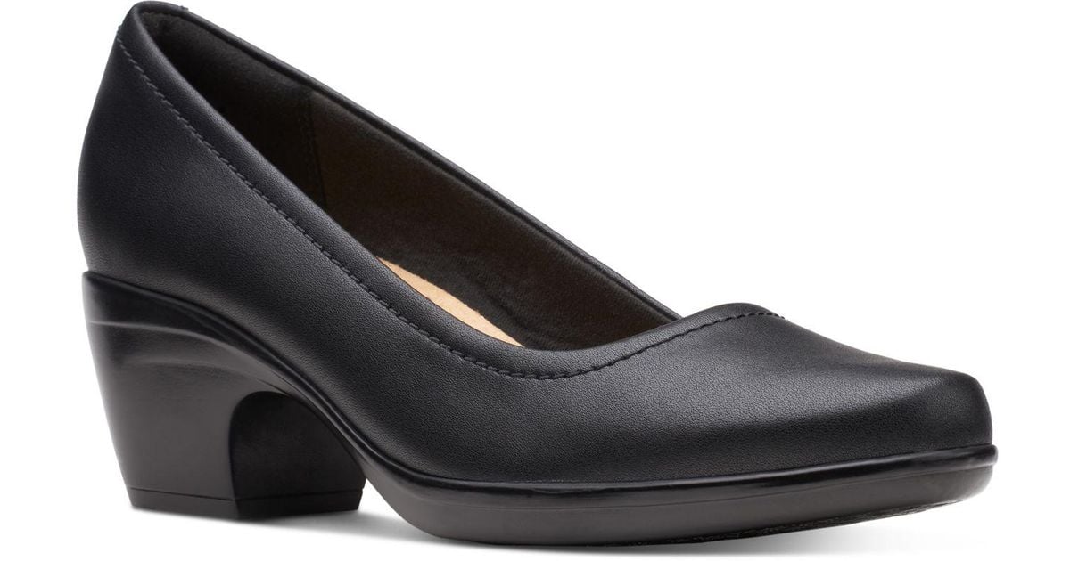 Clarks Emily Belle Slipon Cushioned Pumps in Black Lyst
