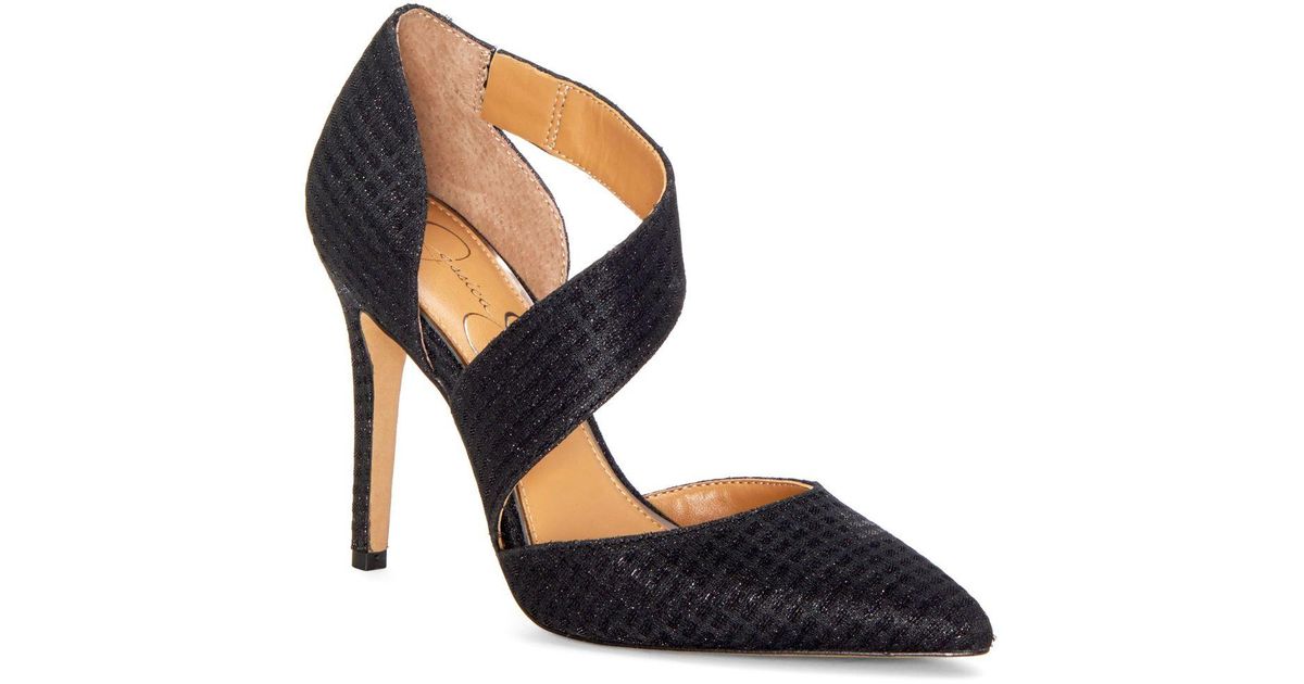 jessica simpson pointed toe pumps