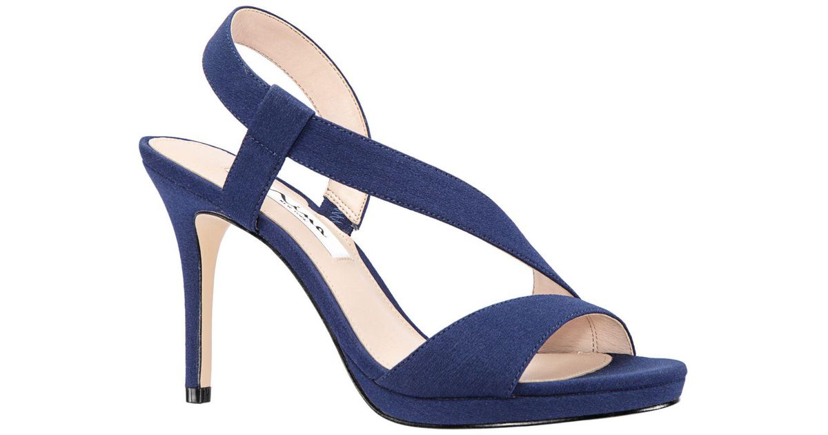 nina rachyl platform sandal