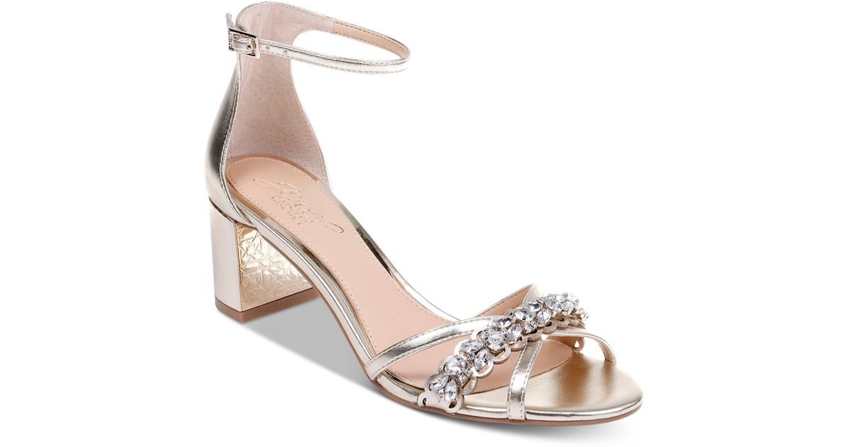 giona block heels badgley mischka