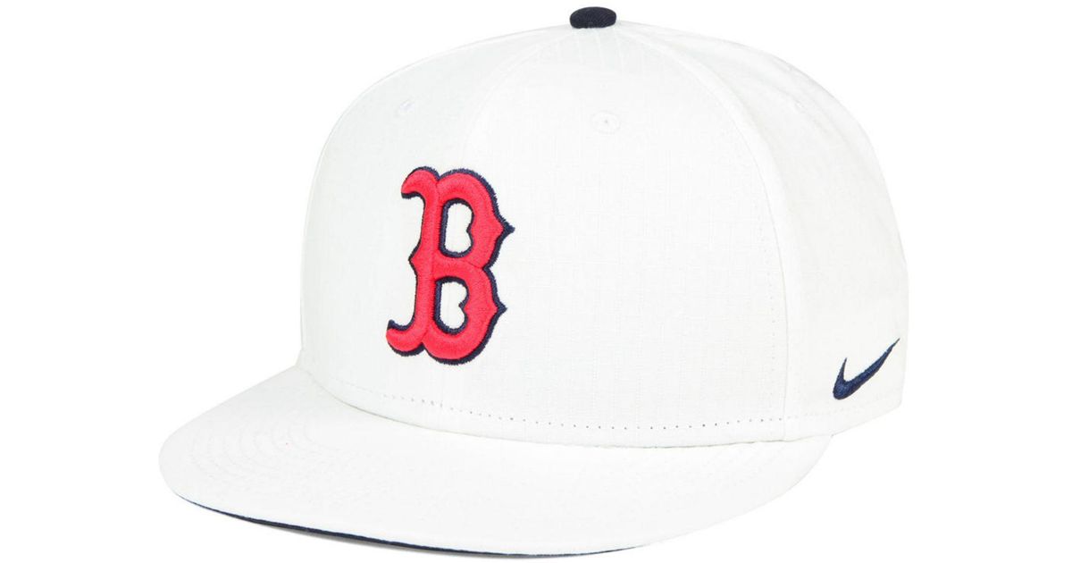 Boston Red Sox Hat Cap Adjustable White Blue Hook and Loop Nike Baseball MLB