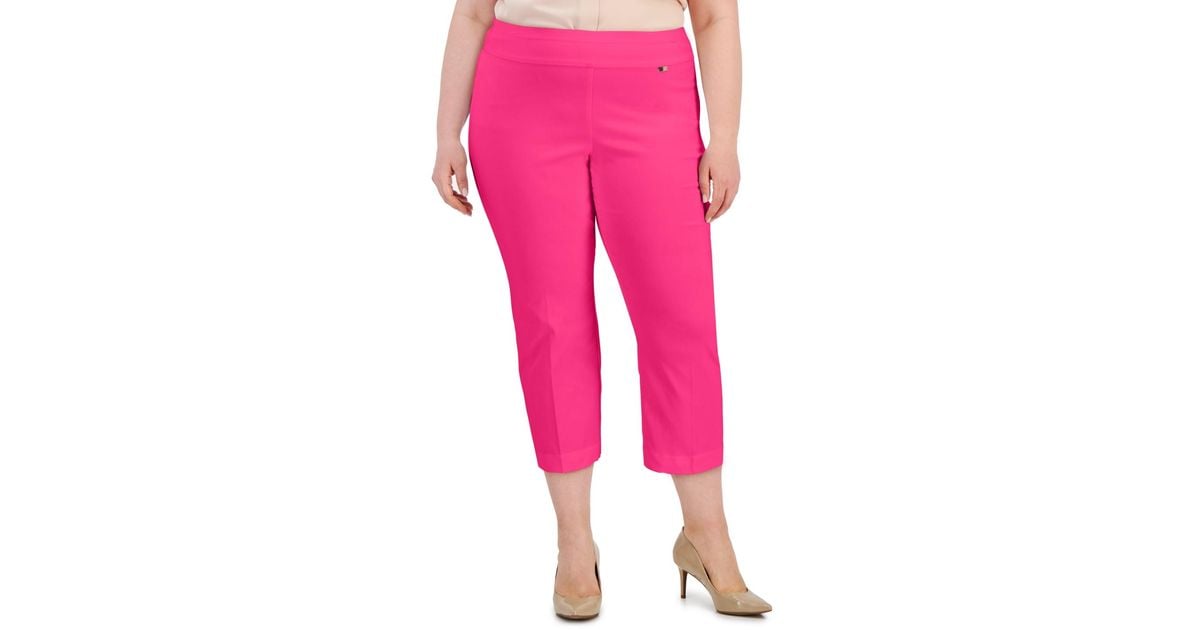 INC International Concepts Plus Size Mid-rise Pull-on Capri Pants in Pink