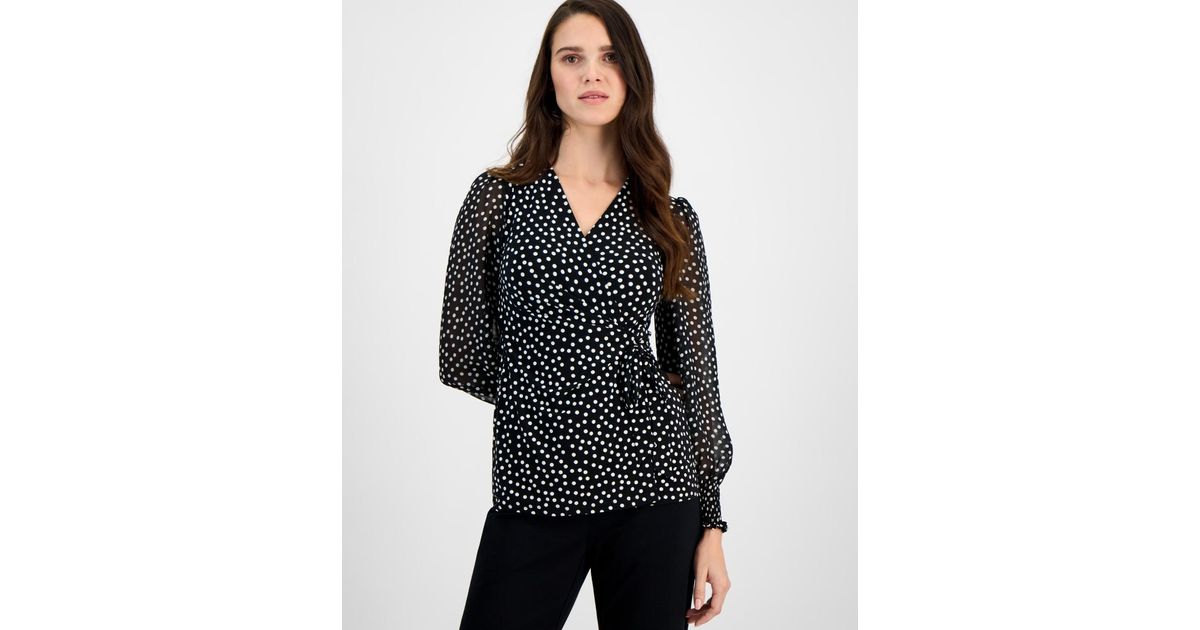 Anne Klein Floral-print Smocked Wrap Top in Black | Lyst