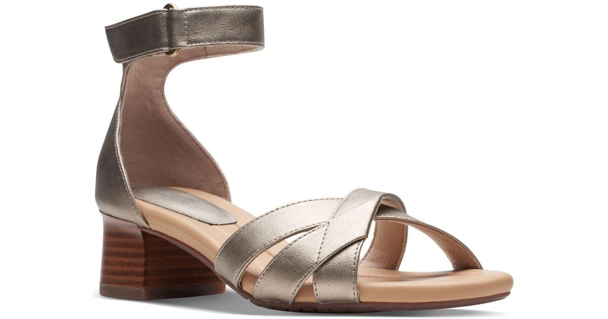 Clarks Desirae Lily Anklestrap Sandals in Brown Lyst