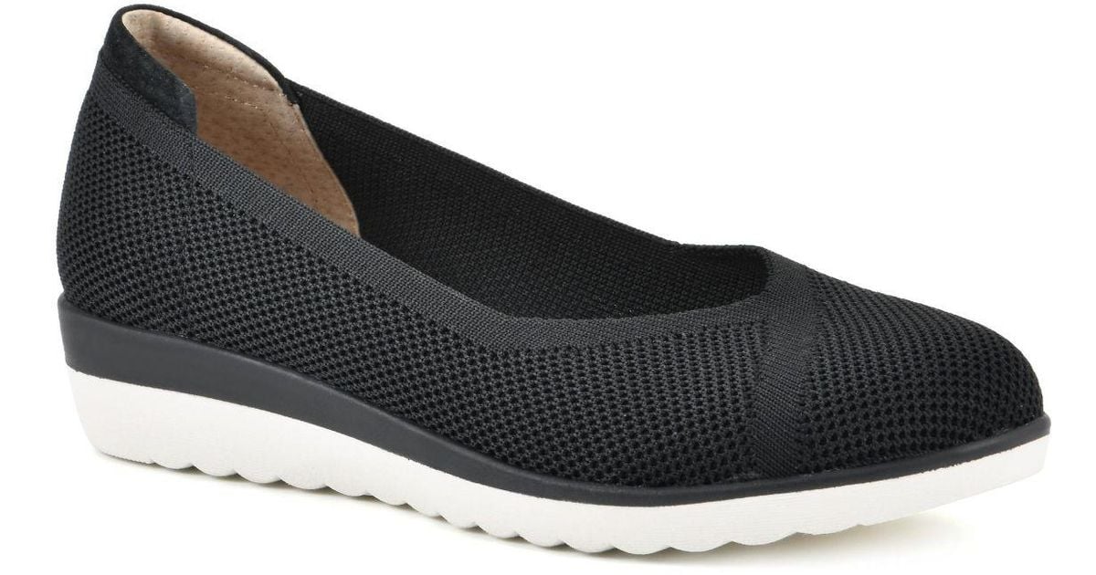 White Mountain Synthetic Womens Selena Mini Wedge Flats in Black Lyst