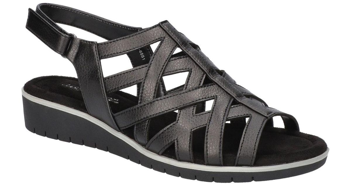 Easy Street Carly Wedge Sandals in Black - Lyst