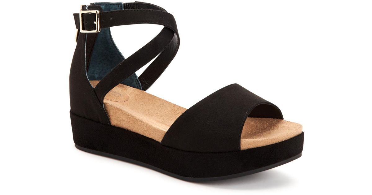 Giani Bernini Ellenaa Wedge Sandals, Created For Macy's in Black | Lyst