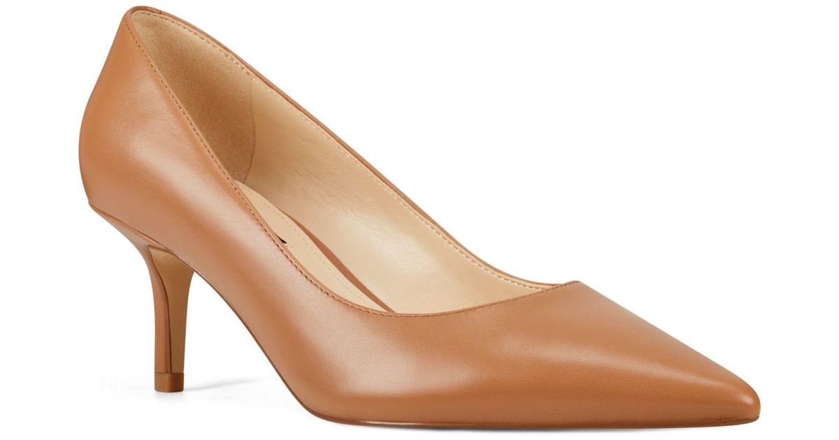 Nine West Arlene Kitten Heel Pointy Toe Pumps in Natural | Lyst