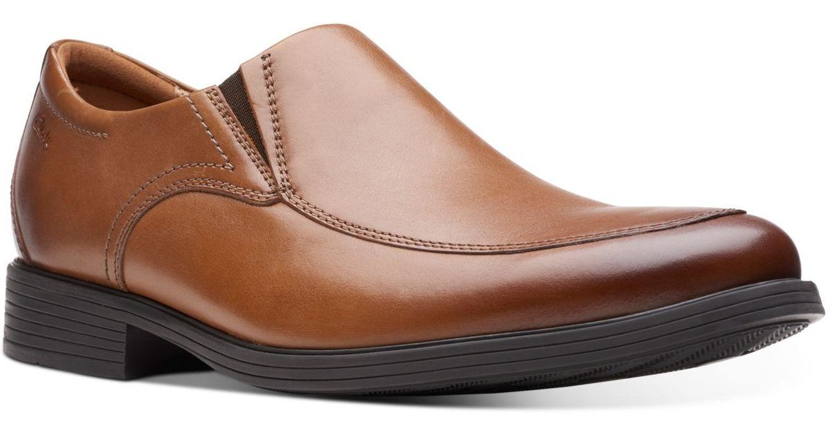 Clarks Whiddon Step Loafers in Brown 