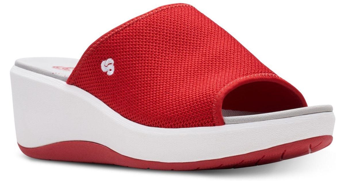 Clarks Cloudsteppers Step Cali Bay Slide Sandals in Red | Lyst