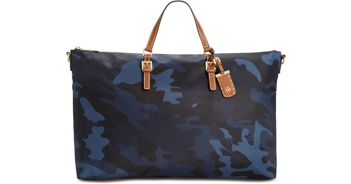 tommy hilfiger camo tote