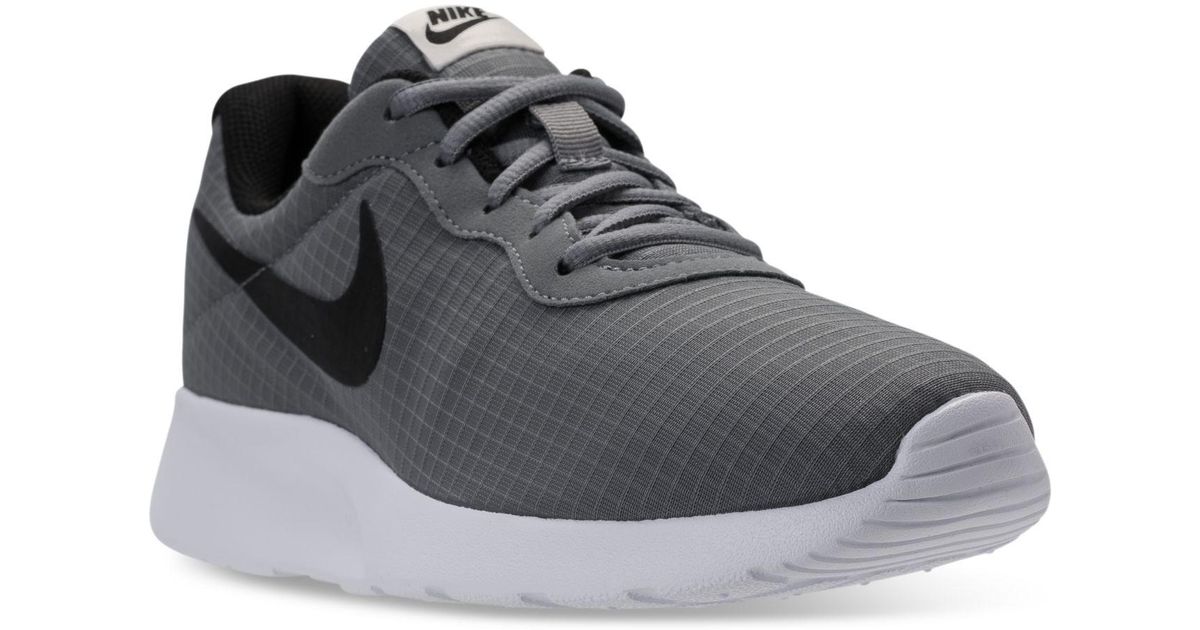 men's tanjun casual sneakers