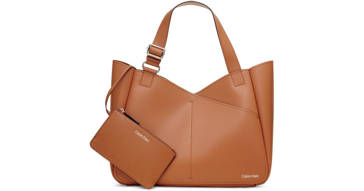 カルバンクライン★Zoe Large Colorblockモノグラムトートバッグ Calvin Klein☆ Zoe Large カラーブロック モノグラムトート