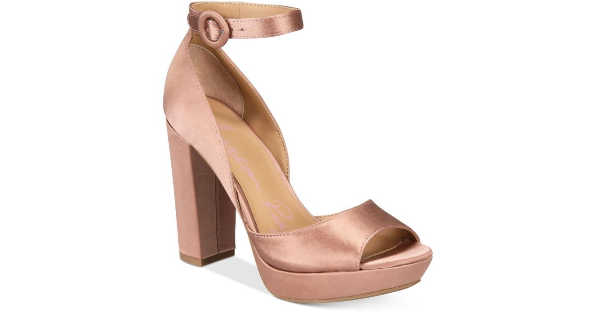 american rag reeta block heel