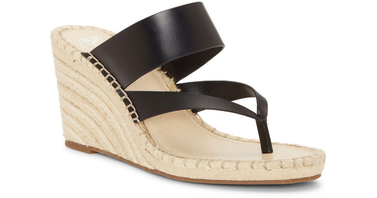 Vince Camuto Leather Lavanda Thong Wedge Sandals in Black - Lyst