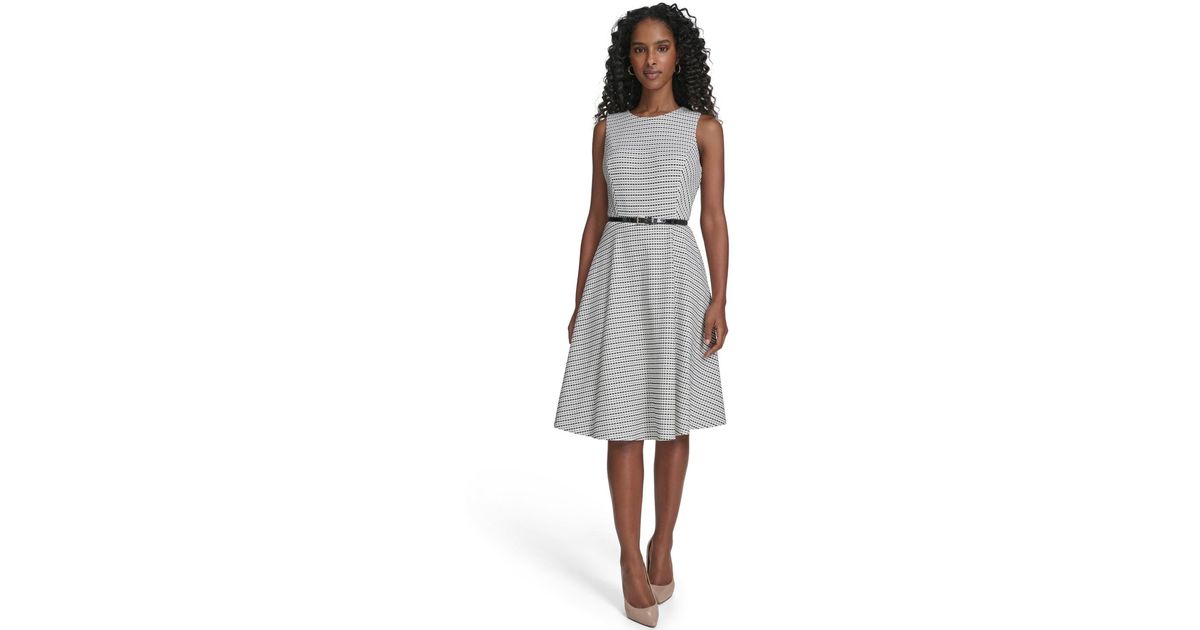 Tommy Hilfiger Sleeveless Pick Stitch Knit Belted Midi Dress in White | Lyst