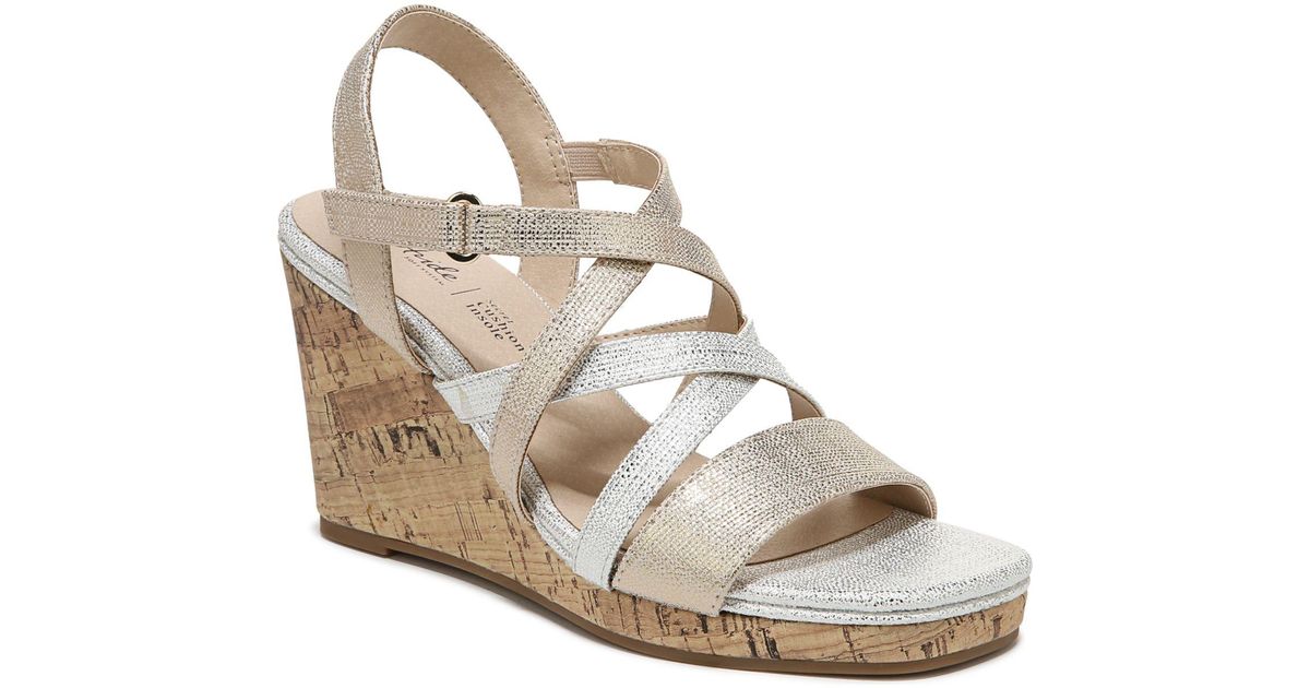 lifestride red sandals