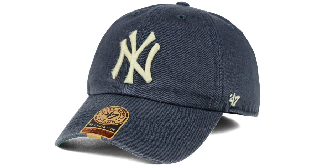 47 Brand New York Yankees Vintage Franchise Cap in White for Men