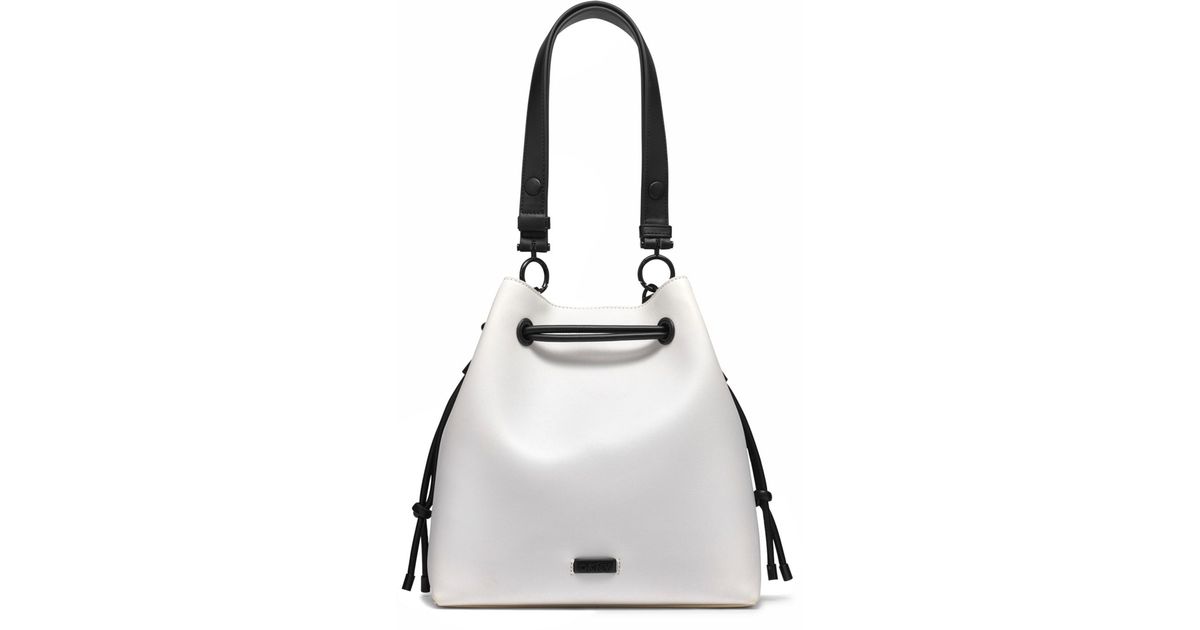 Teigan Rook DKNY Teigan Small Bucket Bag in White | Lyst