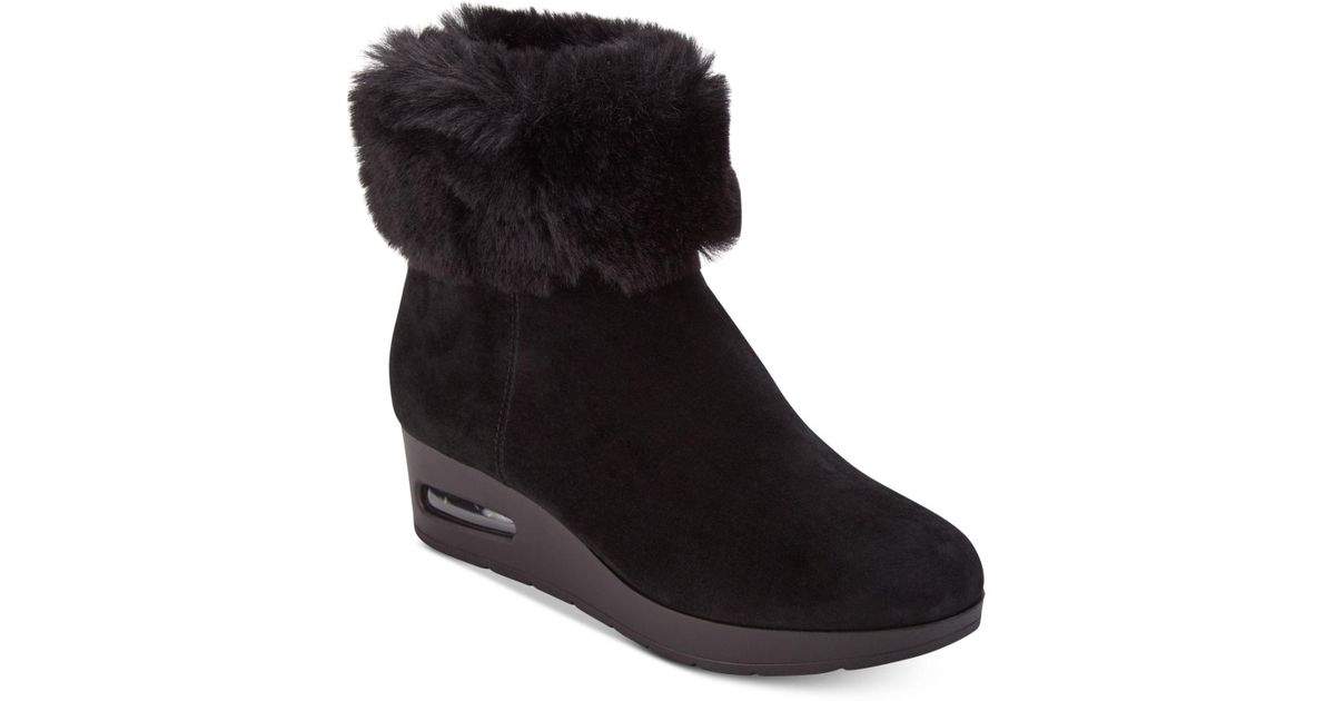 dkny aron wedge booties