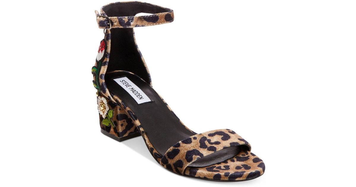 Steve Madden Velvet Women's Inca Studded Block-heel Sandals | Lyst